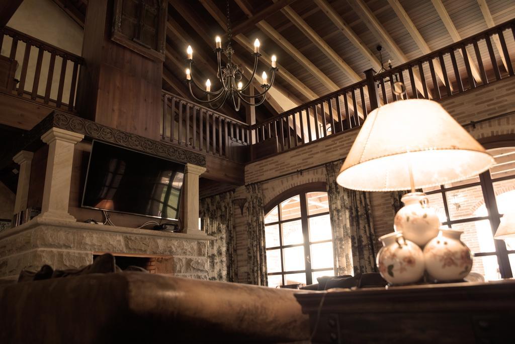La Casona Del Tormes Villa Almenara de Tormes Dış mekan fotoğraf