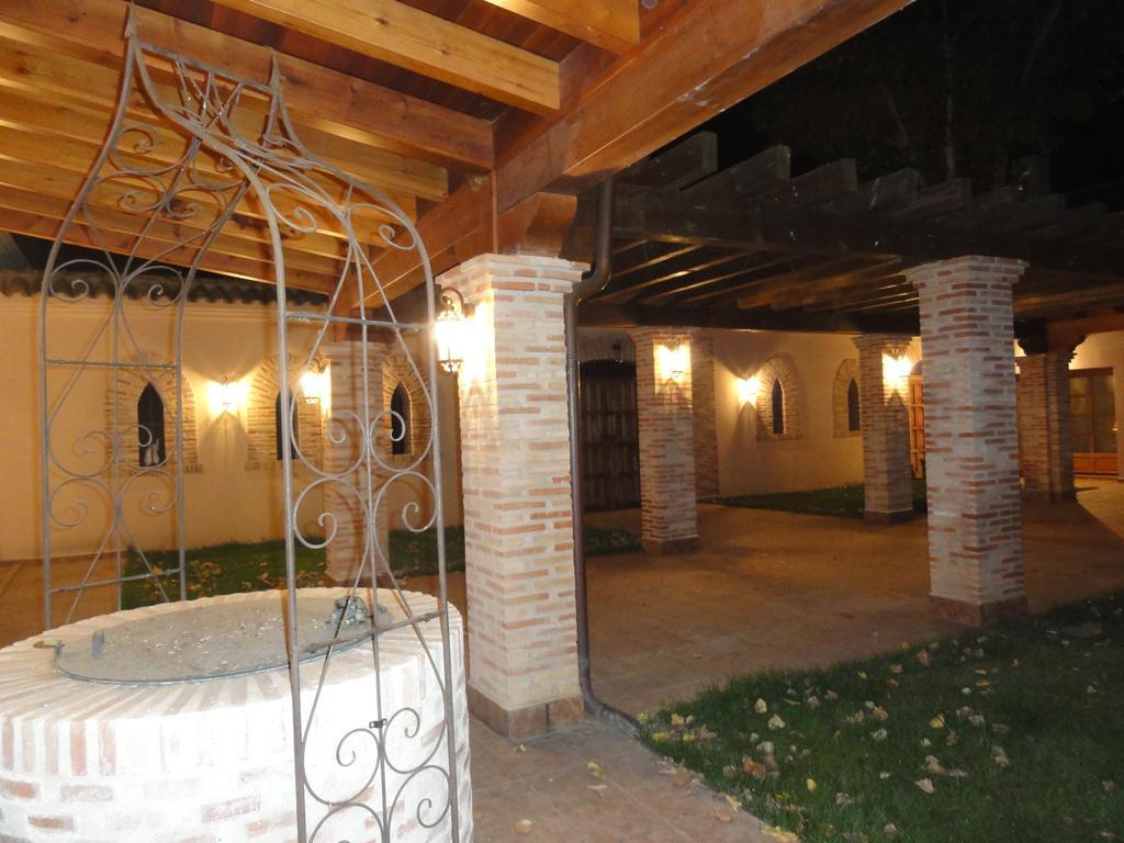 La Casona Del Tormes Villa Almenara de Tormes Dış mekan fotoğraf
